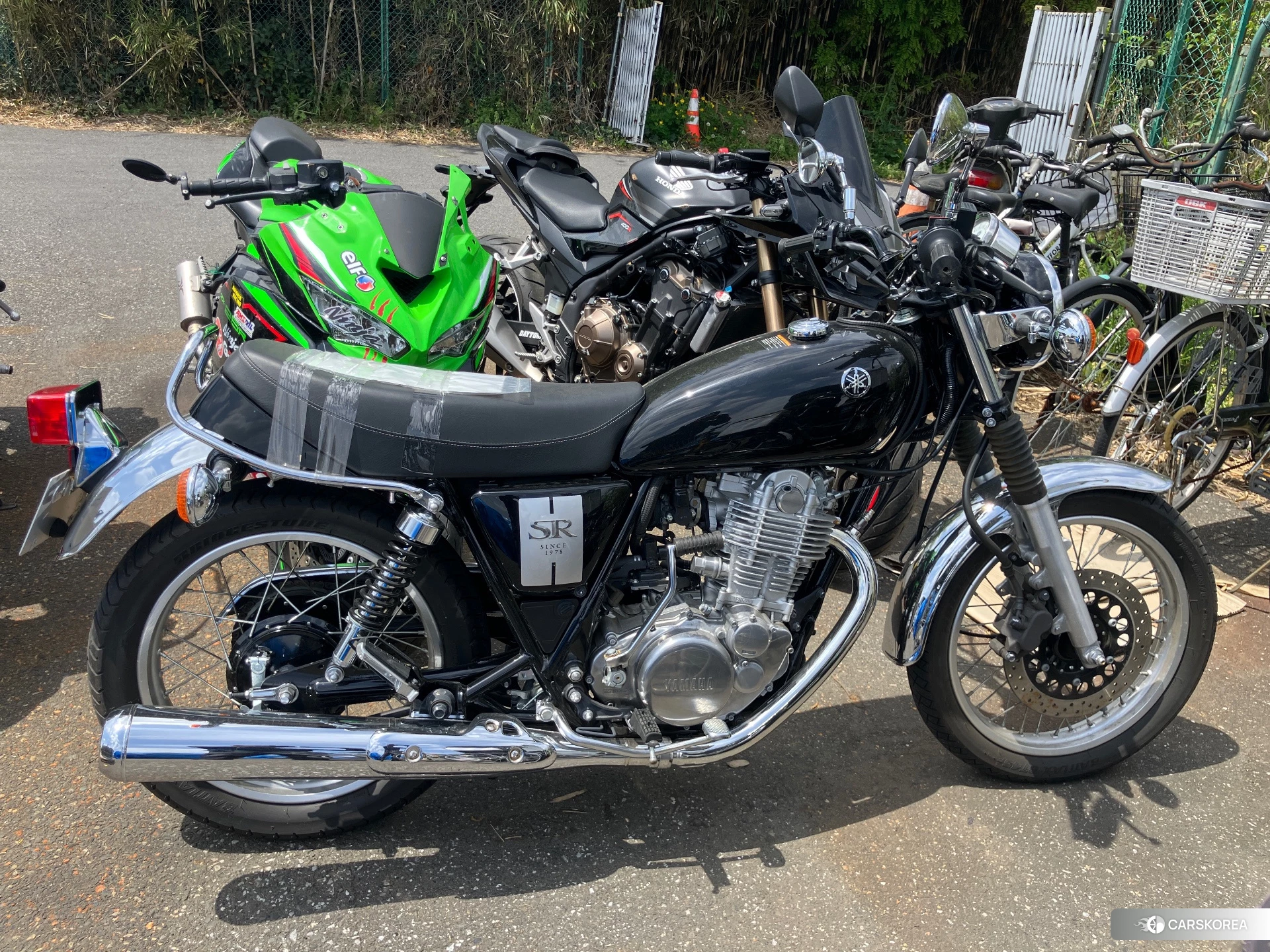 Проданный Yamaha SR 400 2019 из Японии