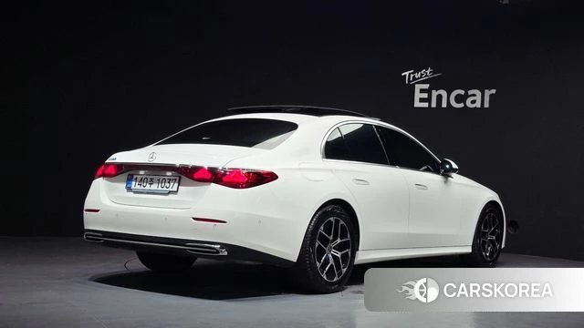 Mercedes-Benz E-Class W214 id 4669828 из Кореи 12