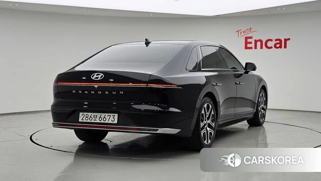Hyundai Grandeur (GN7) id 4281069 из Кореи 12