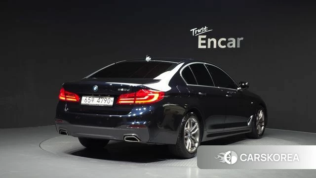 BMW 5 Series (G30) id 4543754 из Кореи 12