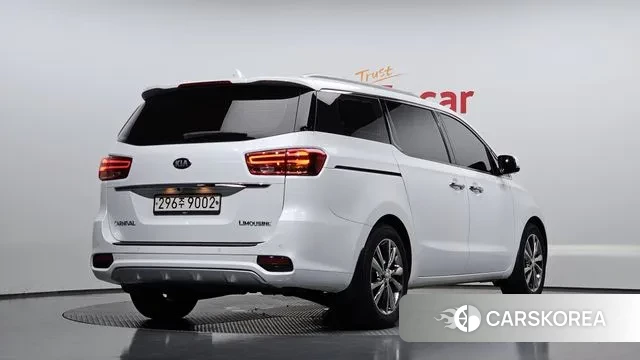 Kia The New Carnival id 2995596 из Кореи 12