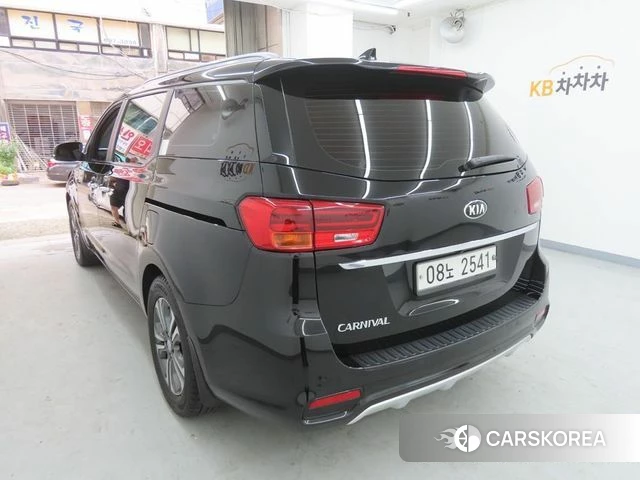Kia The New Carnival id 4652015 из Кореи 12