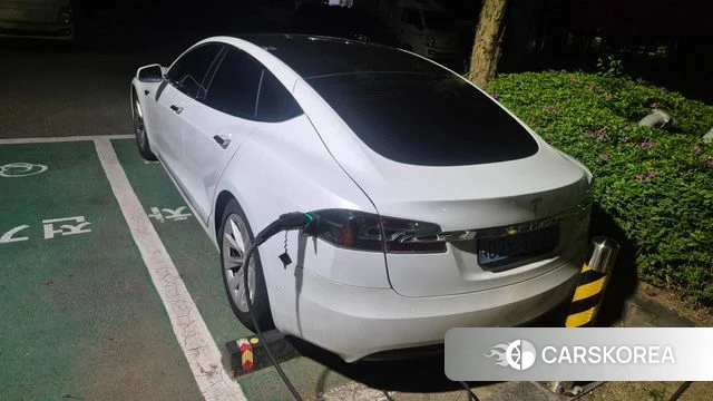 Tesla Model S 2020 Белый из Кореи, фото 2