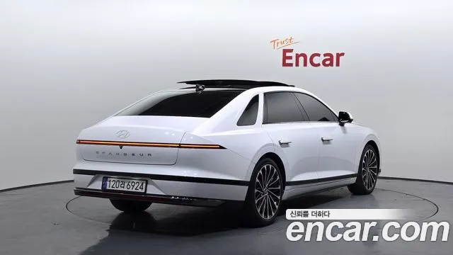 Hyundai Grandeur (GN7) id 2673987 из Кореи 12