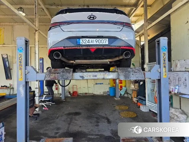 Hyundai Avante (CN7) 2021 Серебристо-серый из Кореи, фото 2