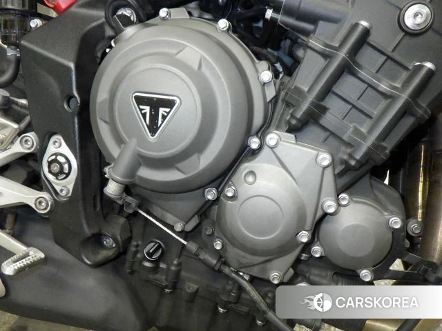 Engine photo