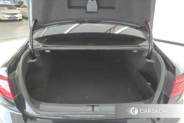Volkswagen Magotan id 4278166 из Китая 9