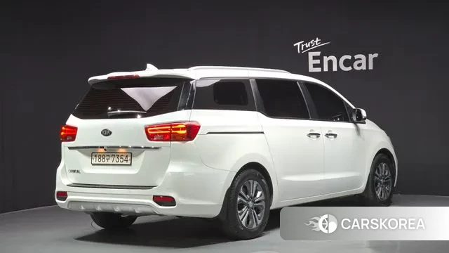 Kia The New Carnival id 3396865 из Кореи 12