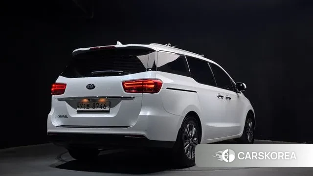 Kia The New Carnival id 3557673 из Кореи 12