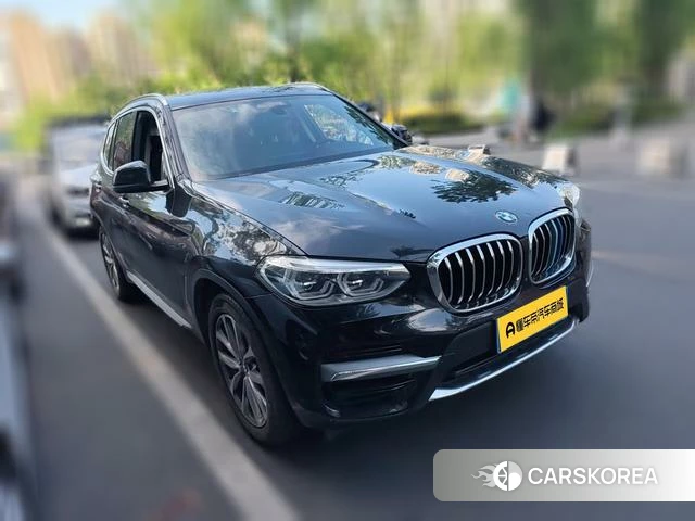 BMW X3 2021 Черный из Китая, фото 2
