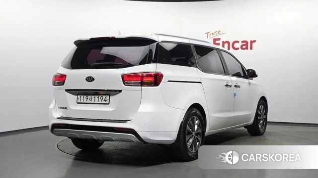 Kia All New Carnival id 4269560 из Кореи 12