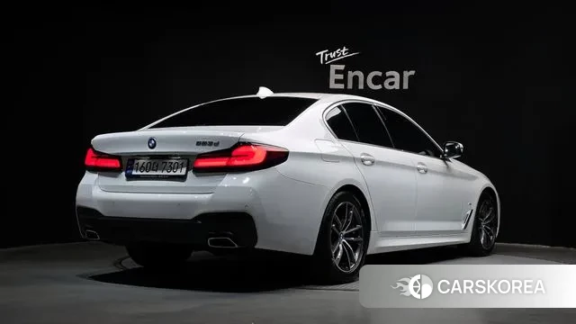 BMW 5 Series (G30) id 3620644 из Кореи 12