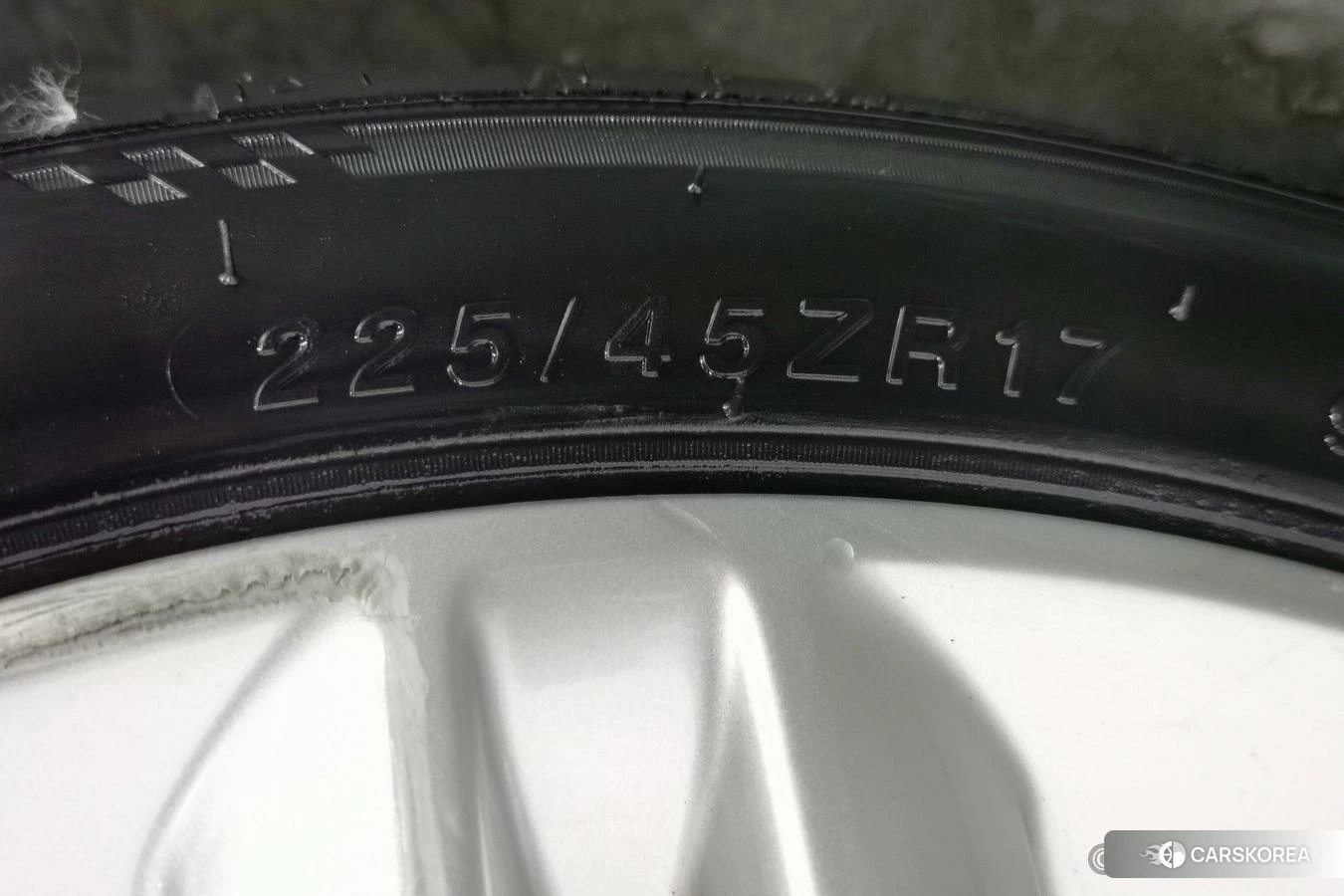 BMW 1 series id 4467432 из Китая 12