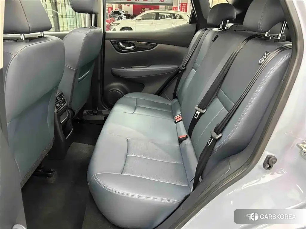 Nissan Qashqai id 4601818 из Китая 12