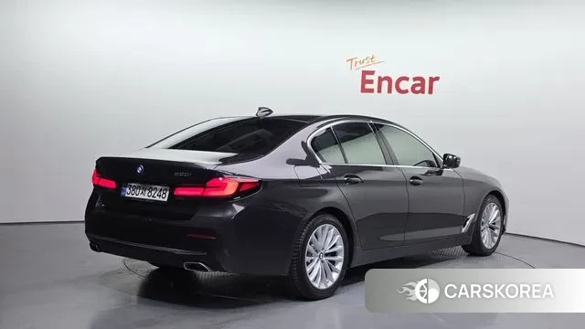 BMW 5 Series (G30) id 3717755 из Кореи 12