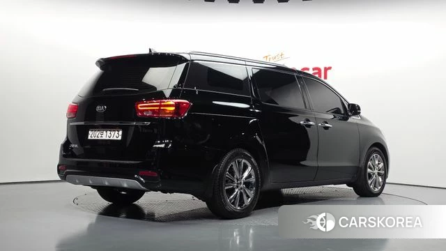 Kia The New Carnival id 4918765 из Кореи 12