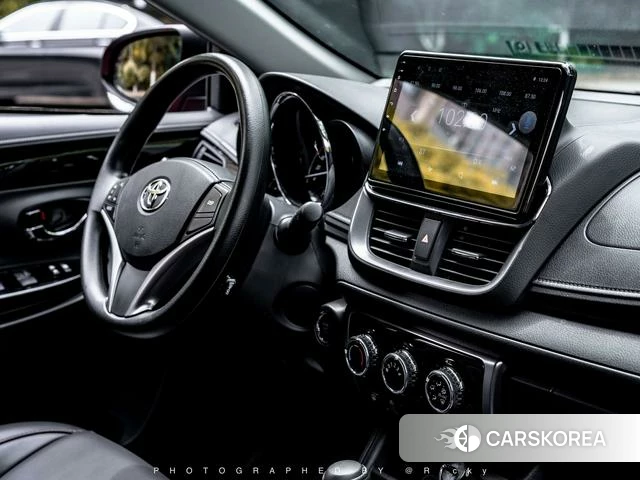 Toyota YARIS L Zhixuan 2023 Красный из Китая, фото 3