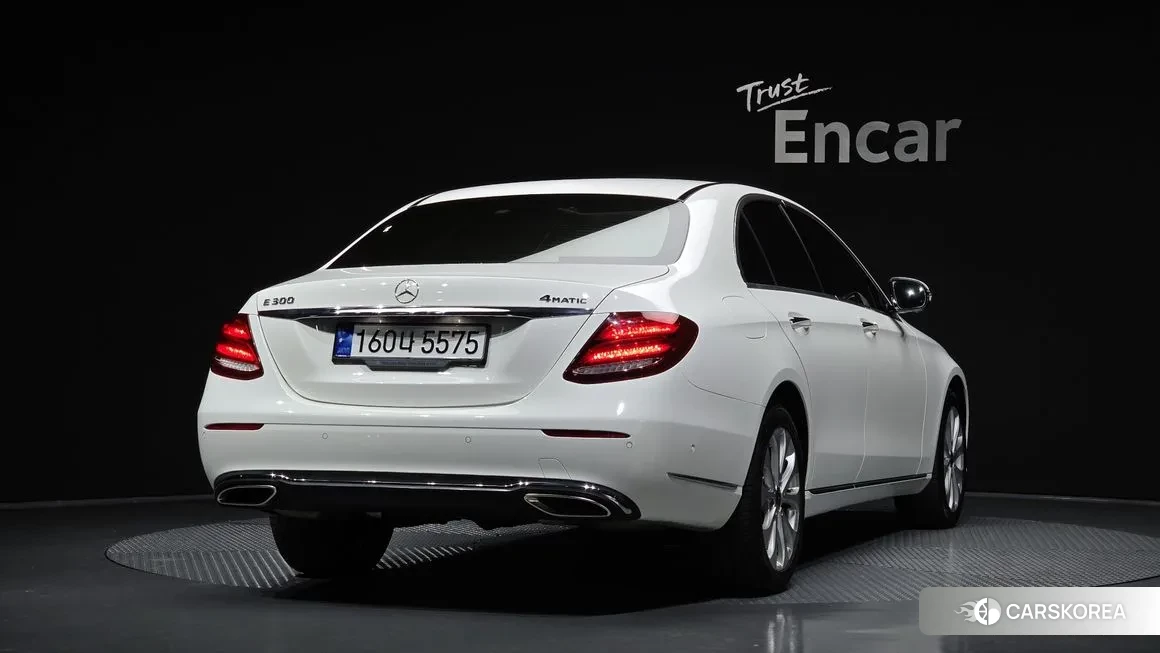 Mercedes-Benz E-Class W213 id 1981384 из Кореи 12