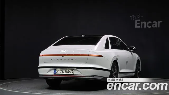 Hyundai Grandeur Hybrid (GN7) id 2822727 из Кореи 12