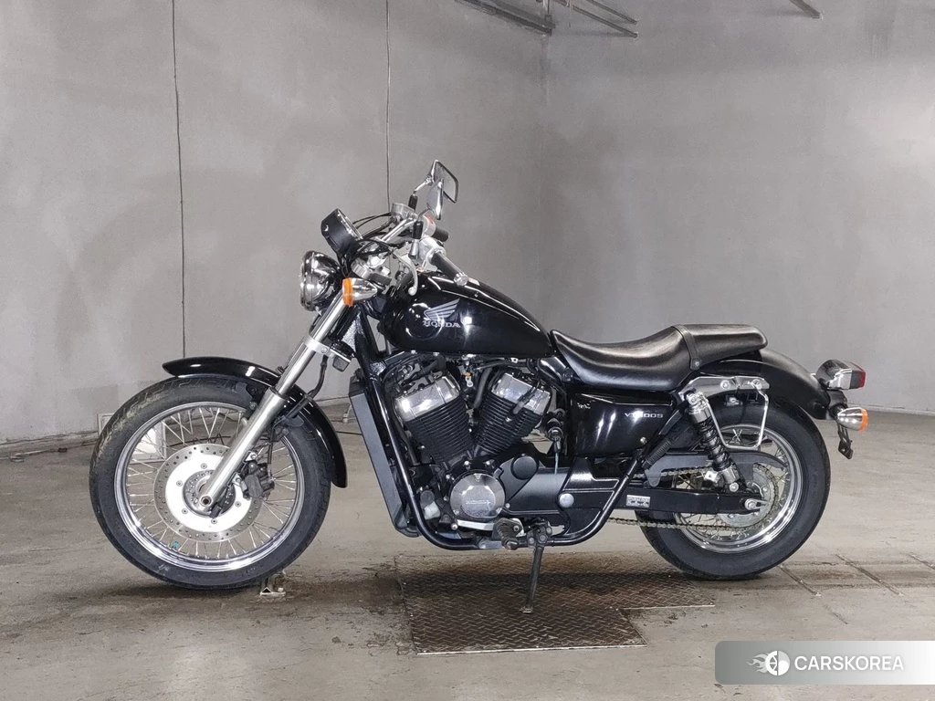 Проданный Honda VT400S 2011 из Японии, фото 2