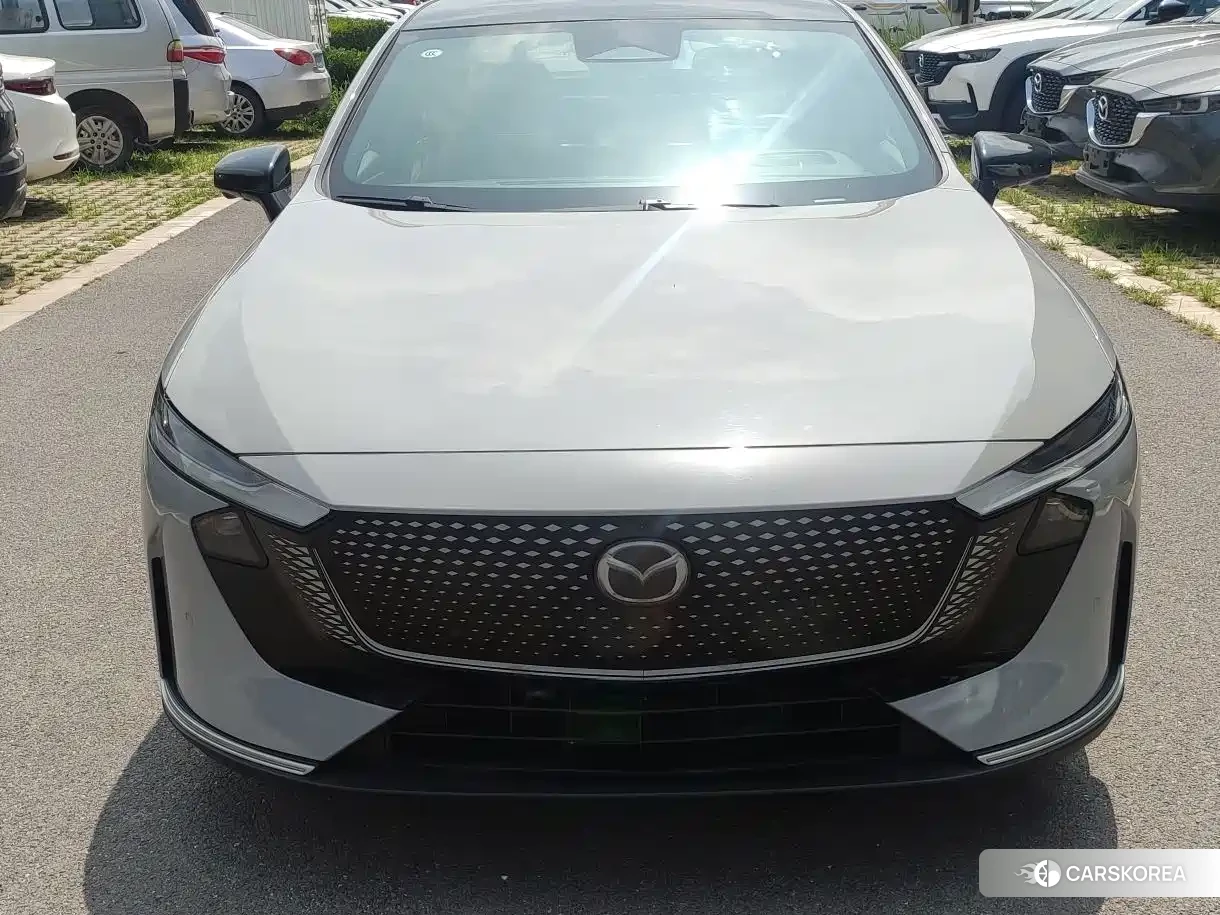 Mazda EZ-6 2024 Silver/gray из Китая, фото 4