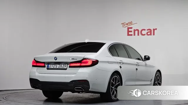 BMW 5 Series (G30) id 3712939 из Кореи 12