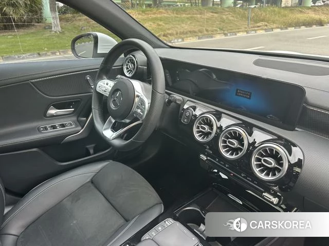 Mercedes-Benz Class A id 4328449 из Китая 12