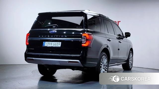 Ford Expeditation id 4349814 из Кореи 12