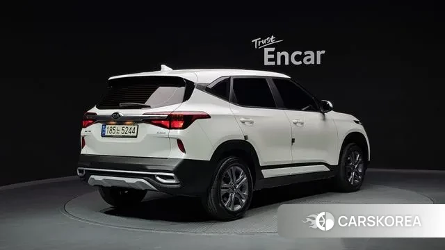 Kia Seltos id 3385346 из Кореи 12