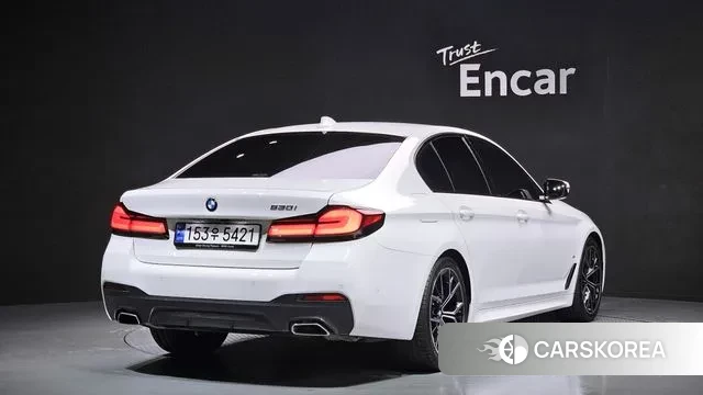 BMW 5 Series (G30) id 2963927 из Кореи 12