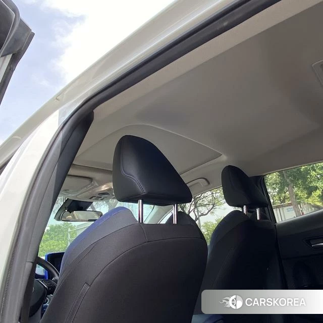Toyota C-HR id 4374429 из Китая 12