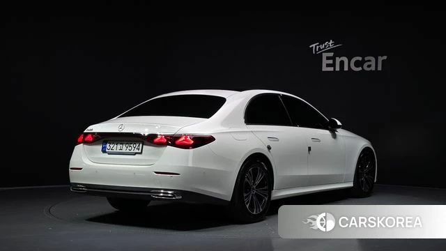 Mercedes-Benz E-Class W214 id 4762485 из Кореи 12