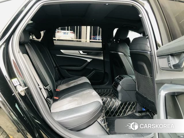 Audi A6L id 4368369 из Китая 12