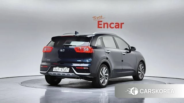 Kia Niro id 3873721 из Кореи 12