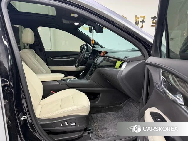 Cadillac XT6 id 3882654 из Китая 12