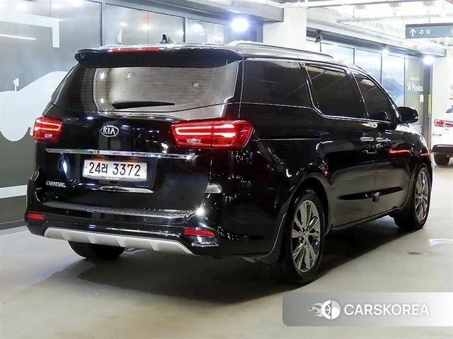 Kia The New Carnival id 4658309 из Кореи 11