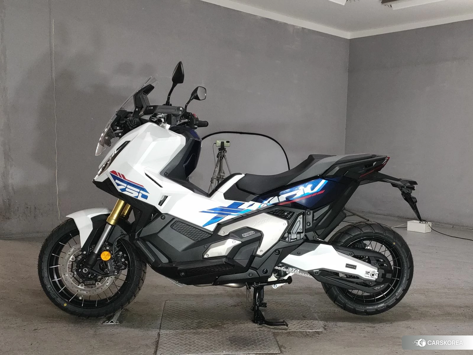 Проданный Honda X-ADV 750 2026 из Японии, фото 2