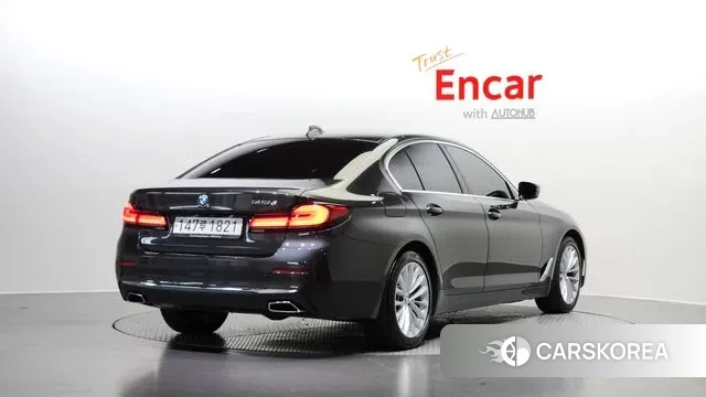 BMW 5 Series (G30) id 3058938 из Кореи 12