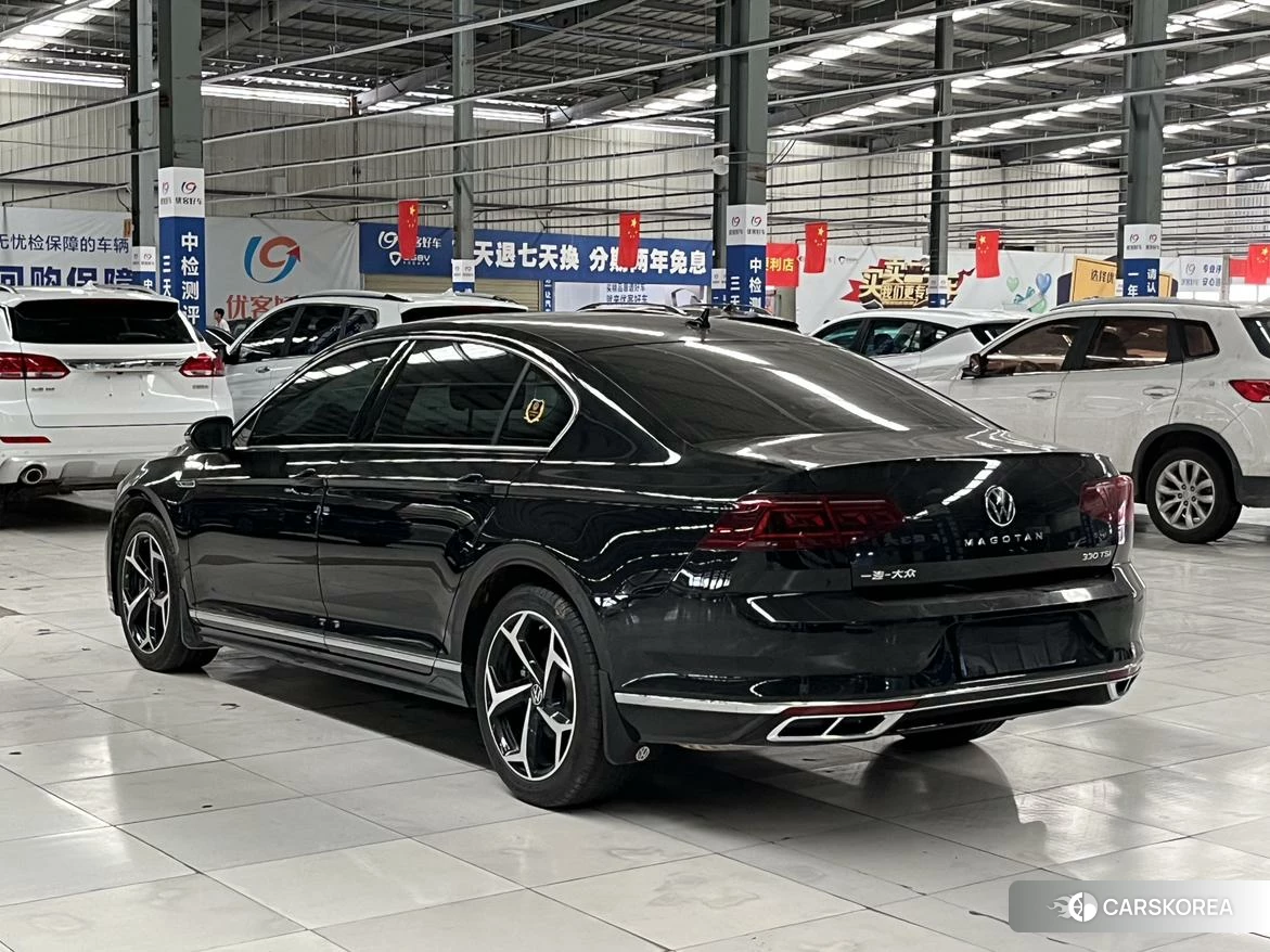 Volkswagen Magotan id 4499046 из Китая 10