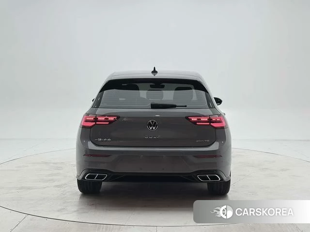 Volkswagen Golf id 4393299 из Китая 12