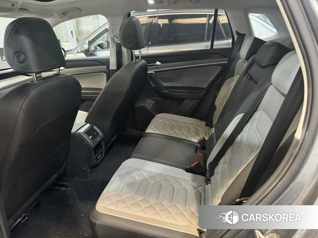 Volkswagen Tanyue 2024 Темно-серый из Китая, фото 3
