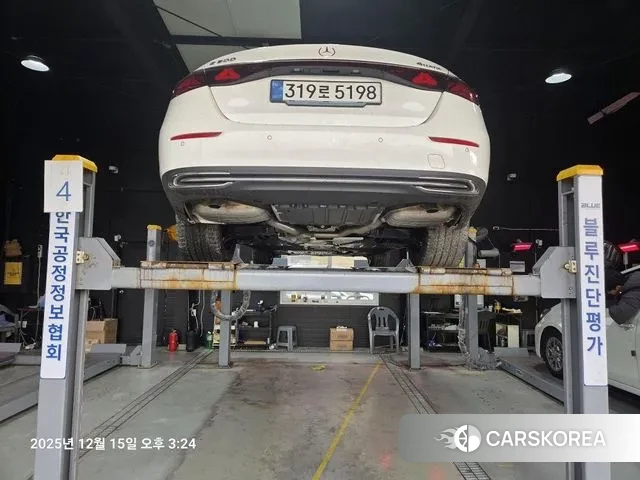 Mercedes-Benz E-Class W214 2025 Белый из Кореи, фото 2