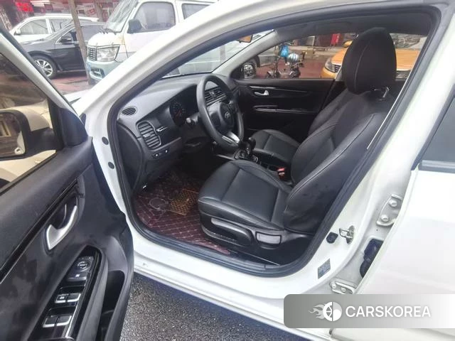Kia K2 2018 Белый из Китая, фото 2
