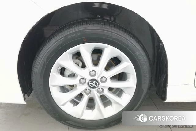 Toyota Corolla id 4210588 из Китая 12