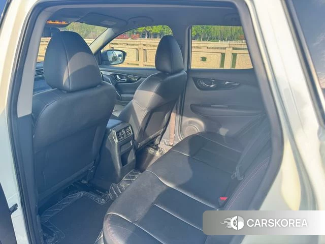 Nissan Qashqai 2023 Белый из Китая, фото 2
