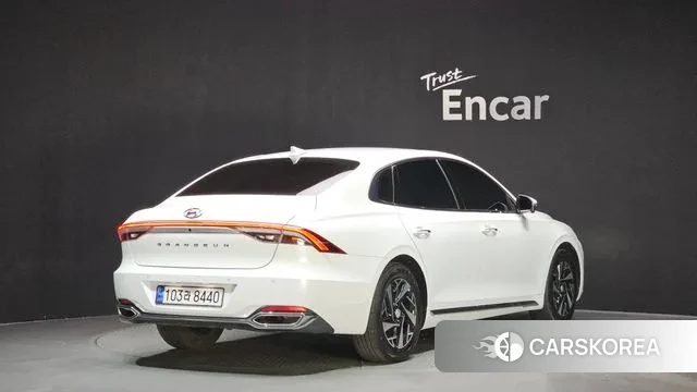 Hyundai The New Grandeur IG Hybrid id 3696869 из Кореи 12