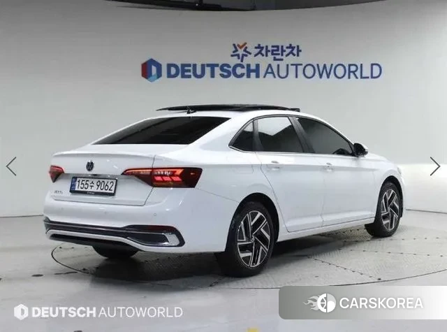 Volkswagen 7th Generation of Jetta 2023 Белый из Кореи, фото 2