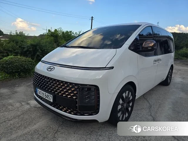 Hyundai Staria 2021 Белый из Кореи, фото 3