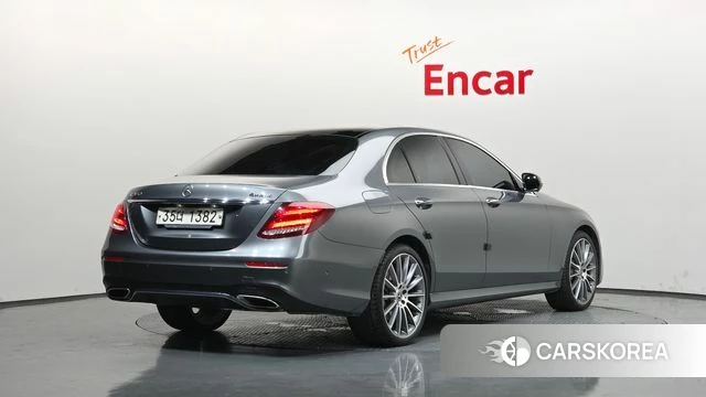 Mercedes-Benz E-Class W213 id 4384459 из Кореи 12