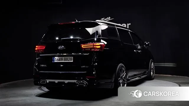 Kia The New Carnival id 3044652 из Кореи 12